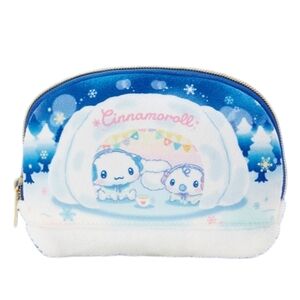 Sanrio Cinnamoroll Playing In Snow Cosmetic Pouch
